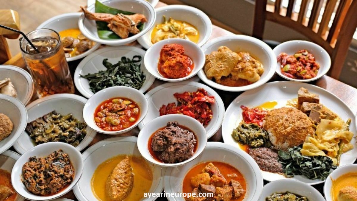 Inilah 5 Destinasi Wisata Kuliner Terenak di Padang